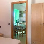 Apartmán Lovely In With Wifi